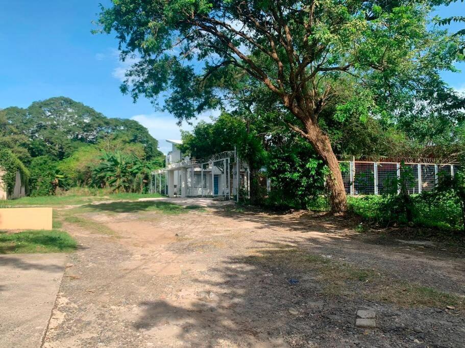 Casa Buda Liberia Cerca Del Aeropuerto Exterior foto